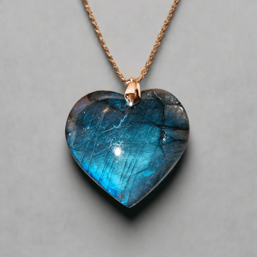 Pendentif Labradorite EXTRA Cœur de 2.5 à 3 cm - Oracles & Lunes