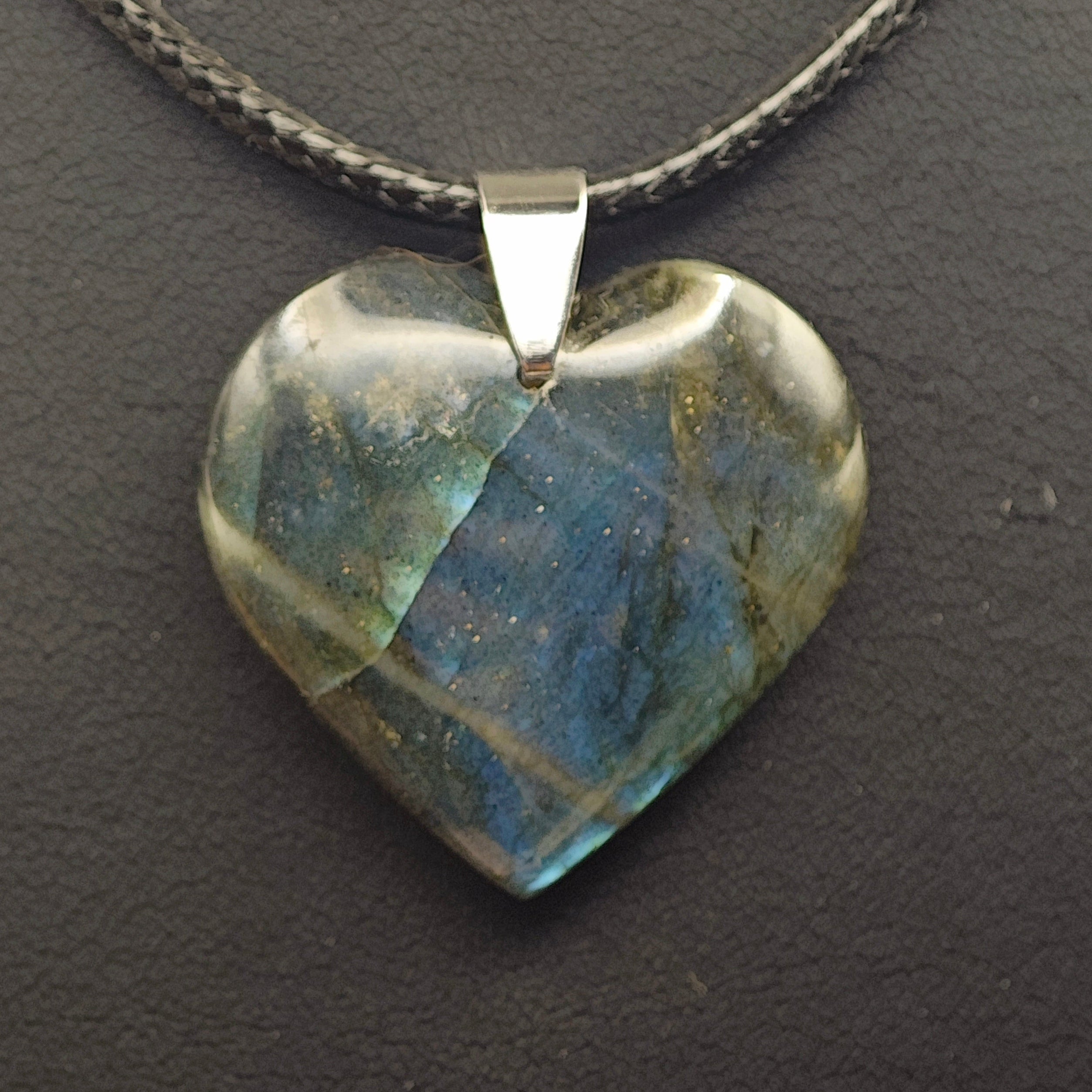 Pendentif Labradorite EXTRA Cœur - Oracles & Lunes