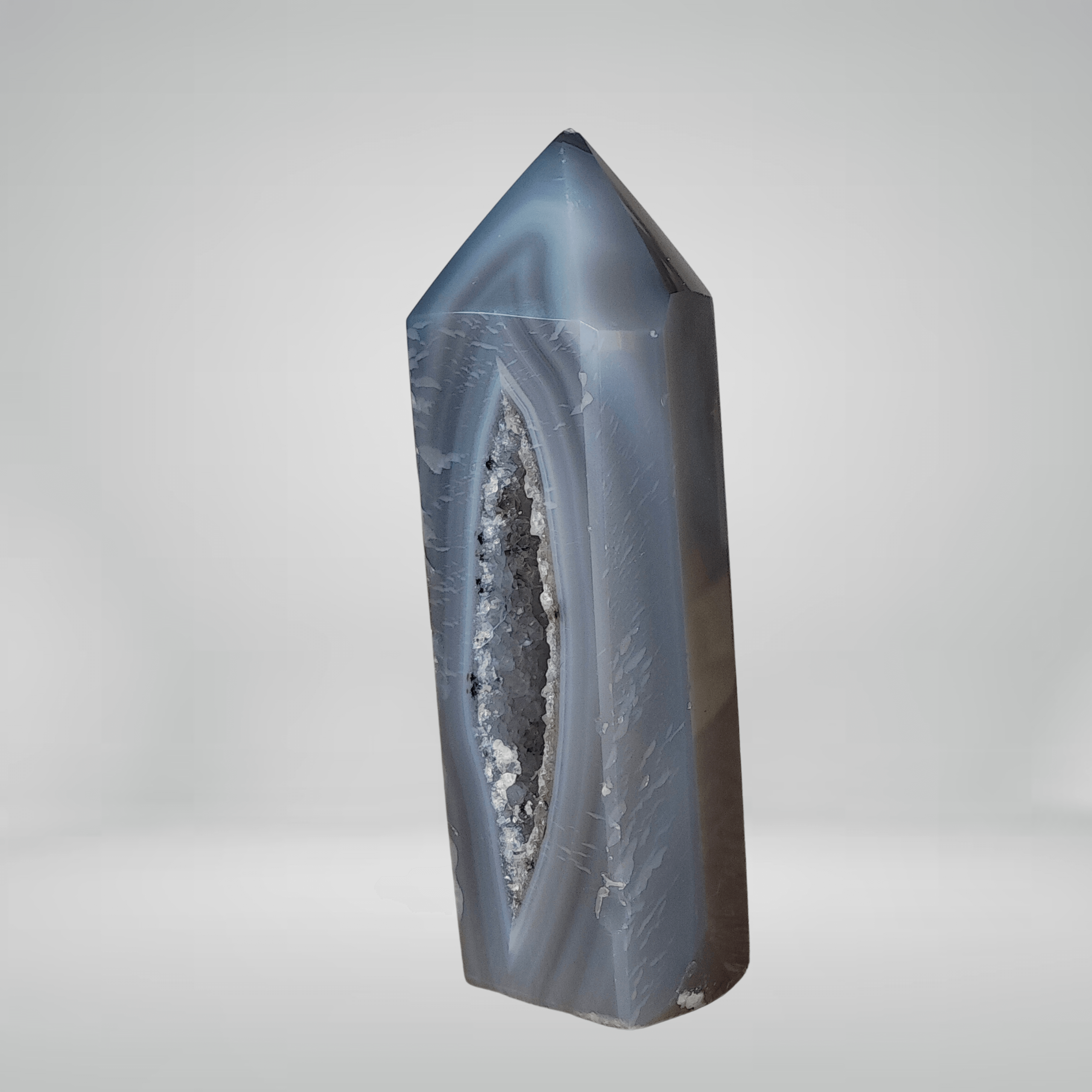 Agate avec cristallisation - Pointes - Oracles & Lunes