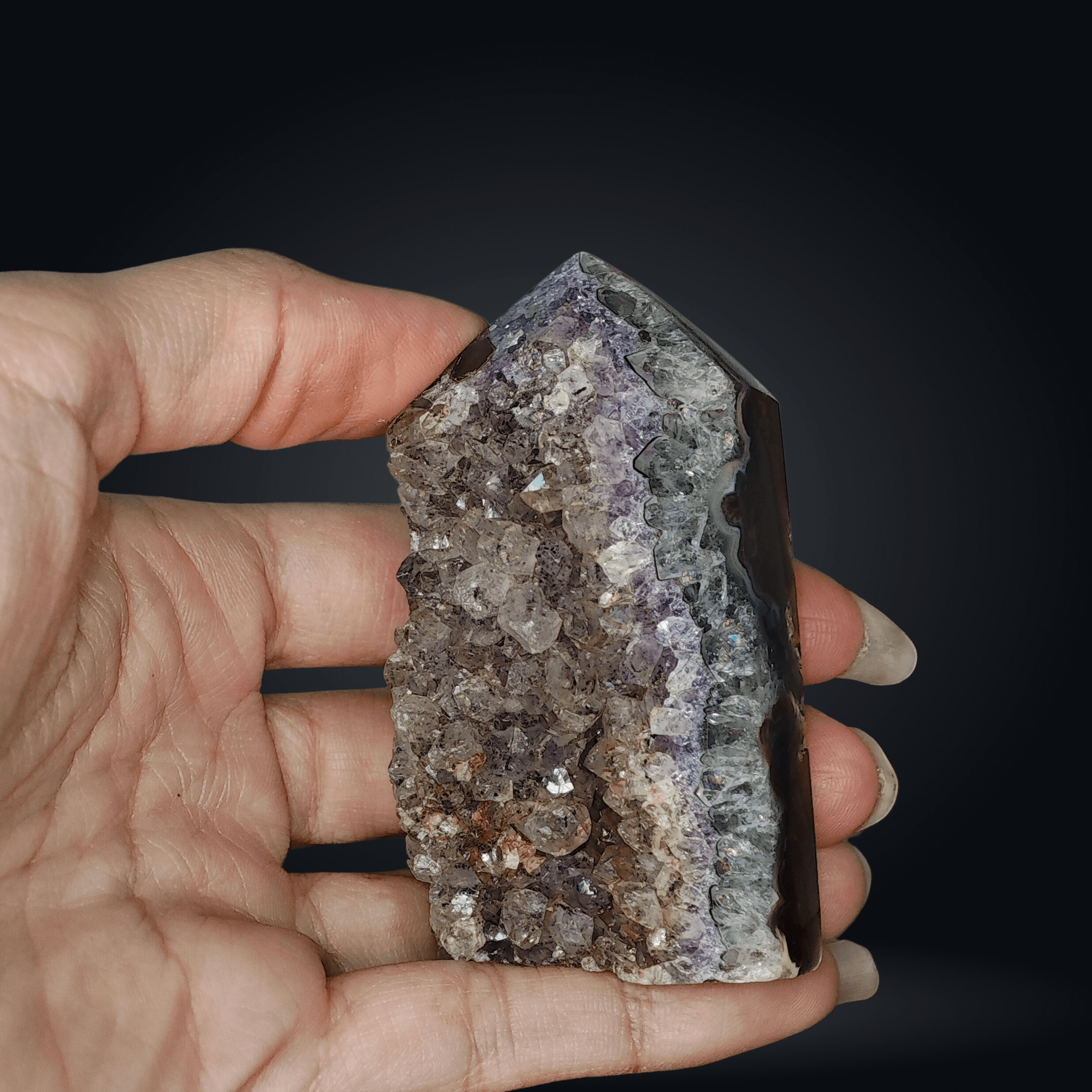 Agate avec cristallisation - Pointes - Oracles & Lunes