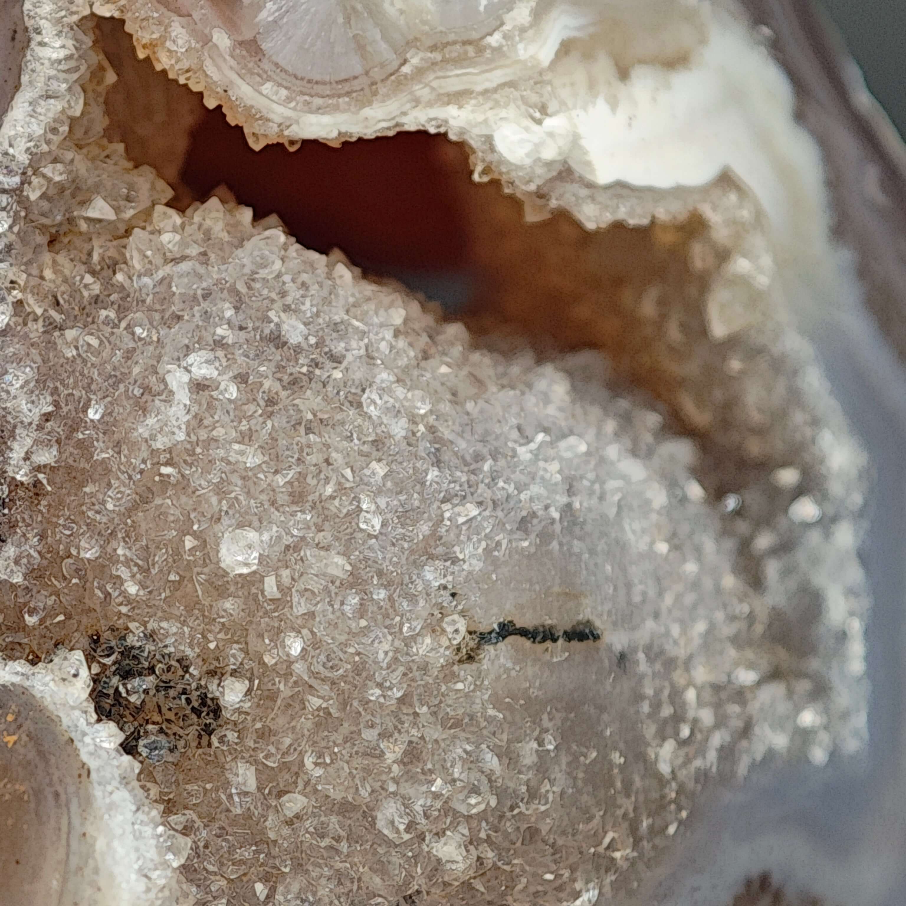 Agate avec cristallisation - Pointes - Oracles & Lunes