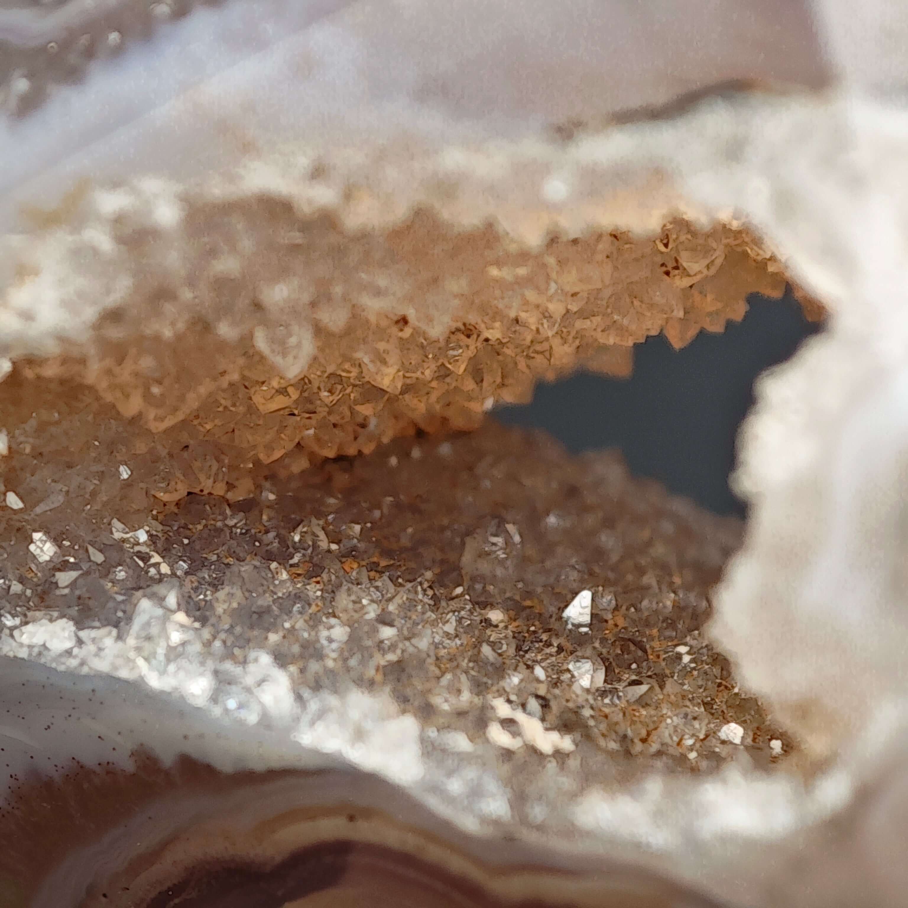 Agate avec cristallisation - Pointes - Oracles & Lunes