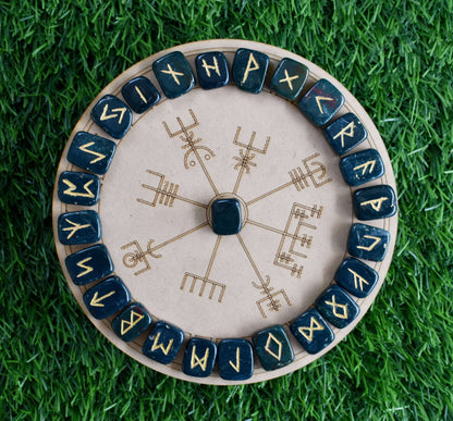Ensemble de runes Futhrak en Bloodstone - Oracles &amp; Lunes