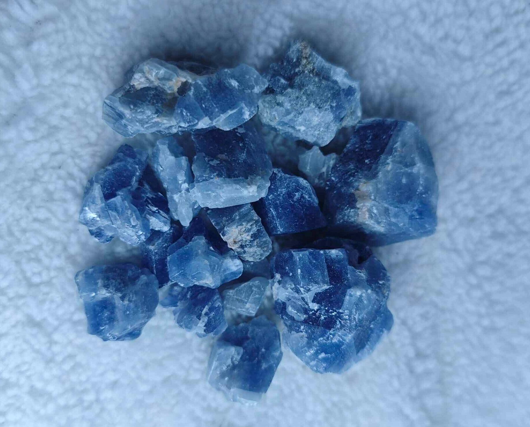Calcite Bleue - Brute - A - Oracles &amp; Lunes