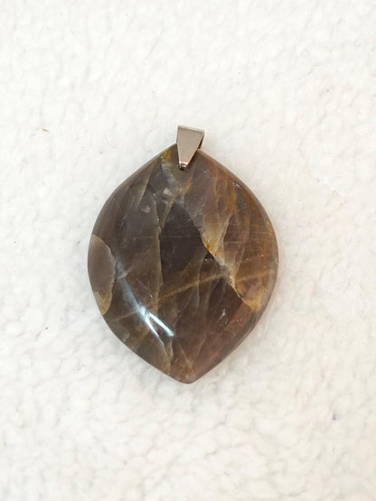 Pendentif Pierre De Lune Noire - AA - Forme Libre - Oracles &amp; Lunes