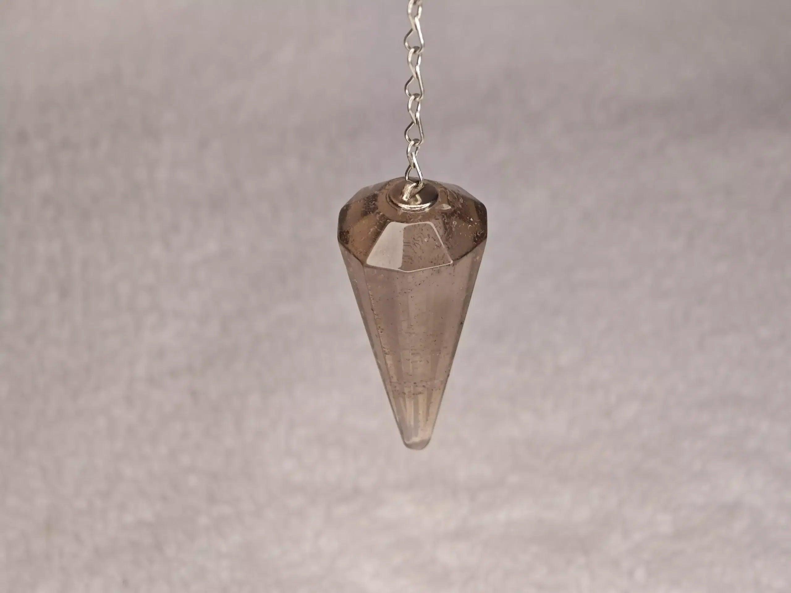 Pendule Quartz fumé - Cône - Oracles &amp; Lunes