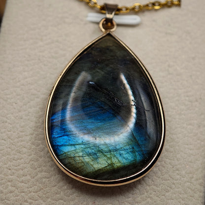Labradorite EXTRA Goutte Sertie - Plaqué Or - Oracles &amp; Lunes