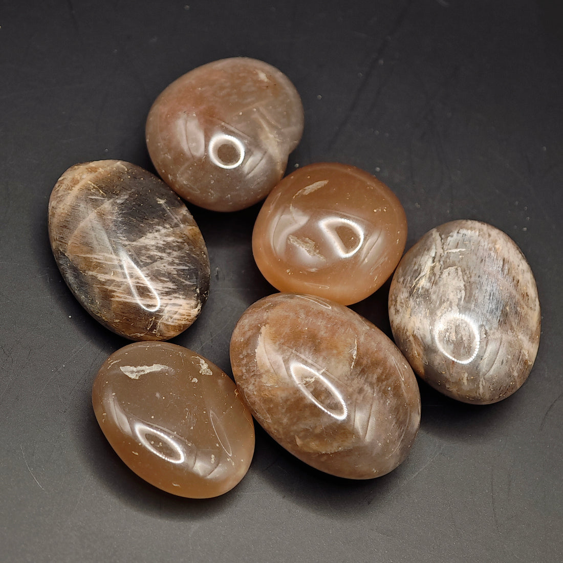 Pierre de Lune Brune - AA - Roulée - Oracles & Lunes