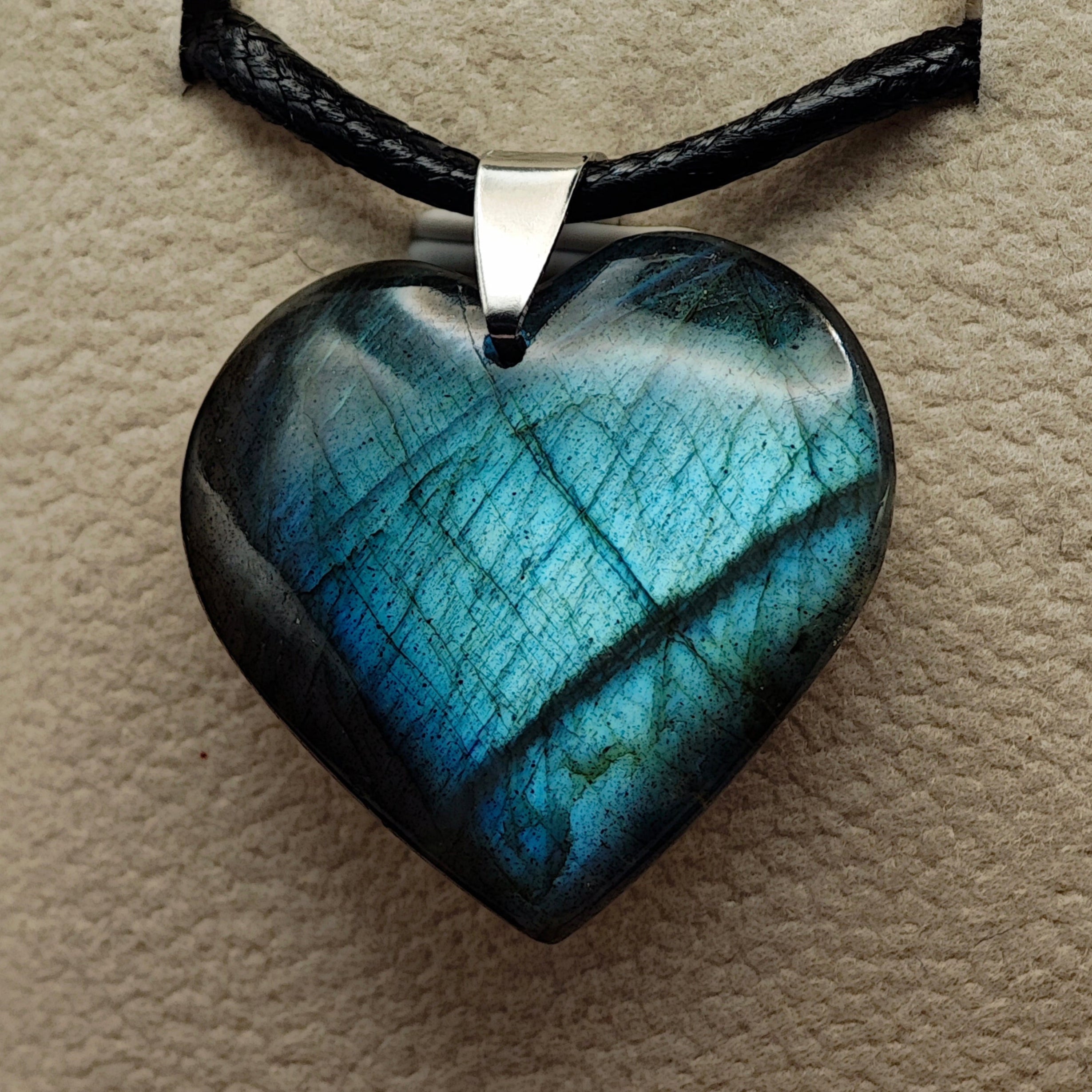 Pendentif Labradorite EXTRA Cœur - Oracles &amp; Lunes