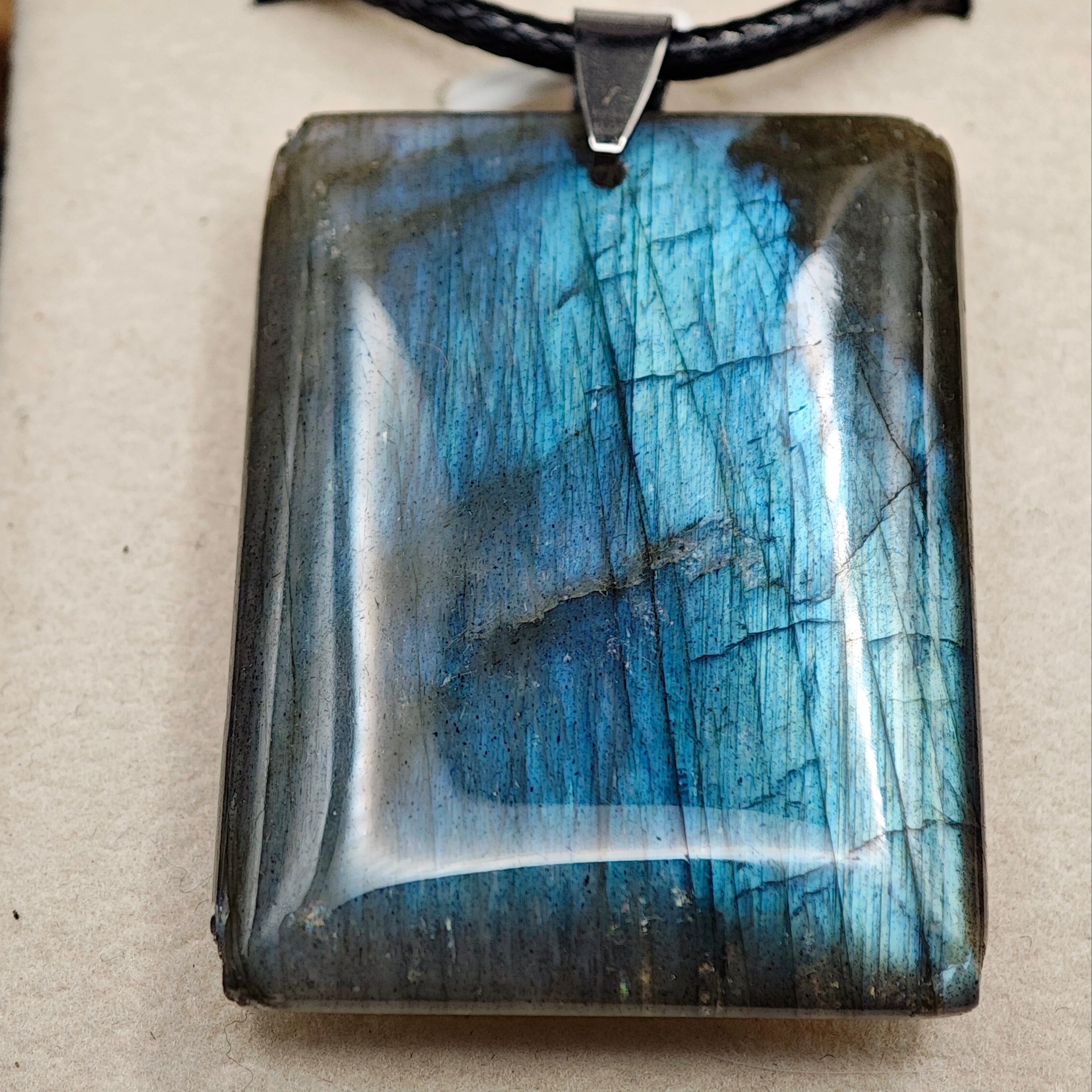 Pendentif Labradorite Bleue - AA - Rectangle - Oracles &amp; Lunes