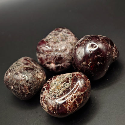 Grenat Rouge - A - Roulée - Oracles &amp; Lunes