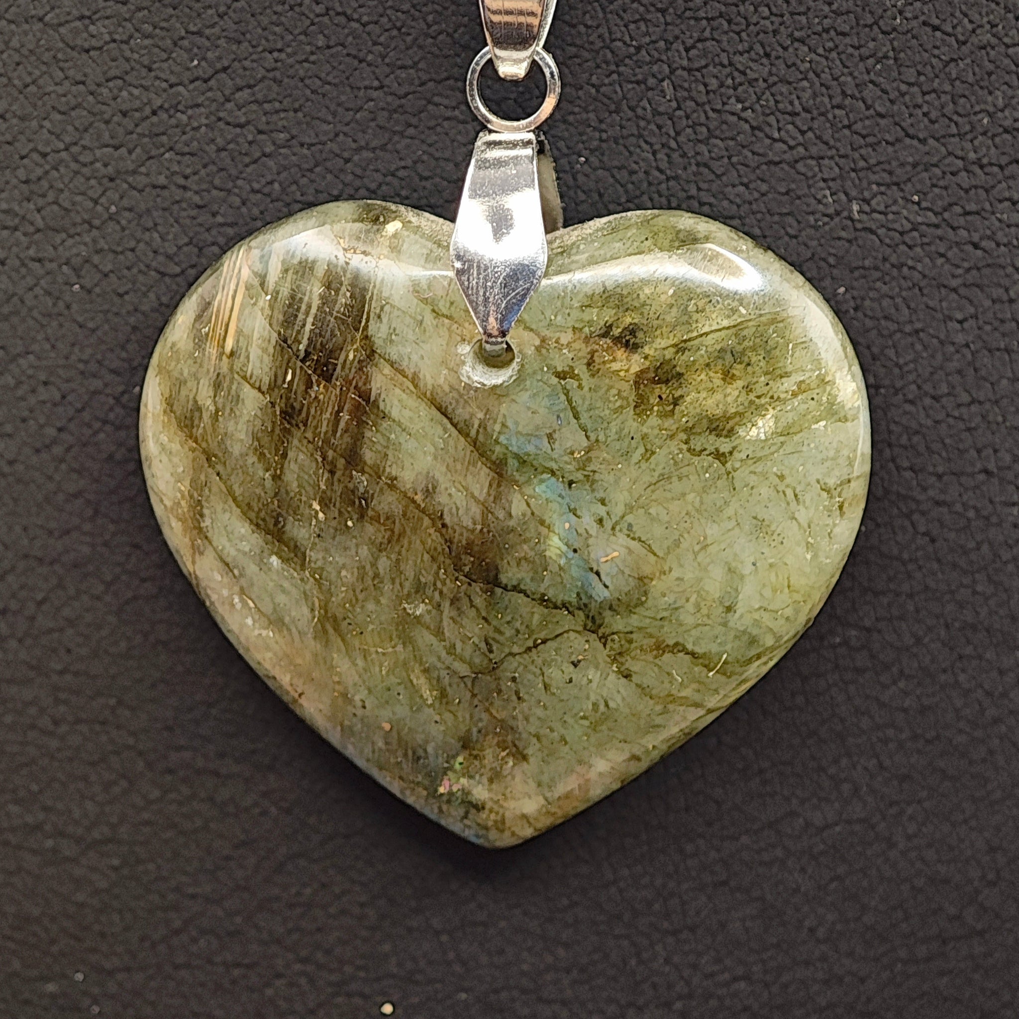 Colgante EXTRA Corazón Labradorita de 2,5 a 3 cm